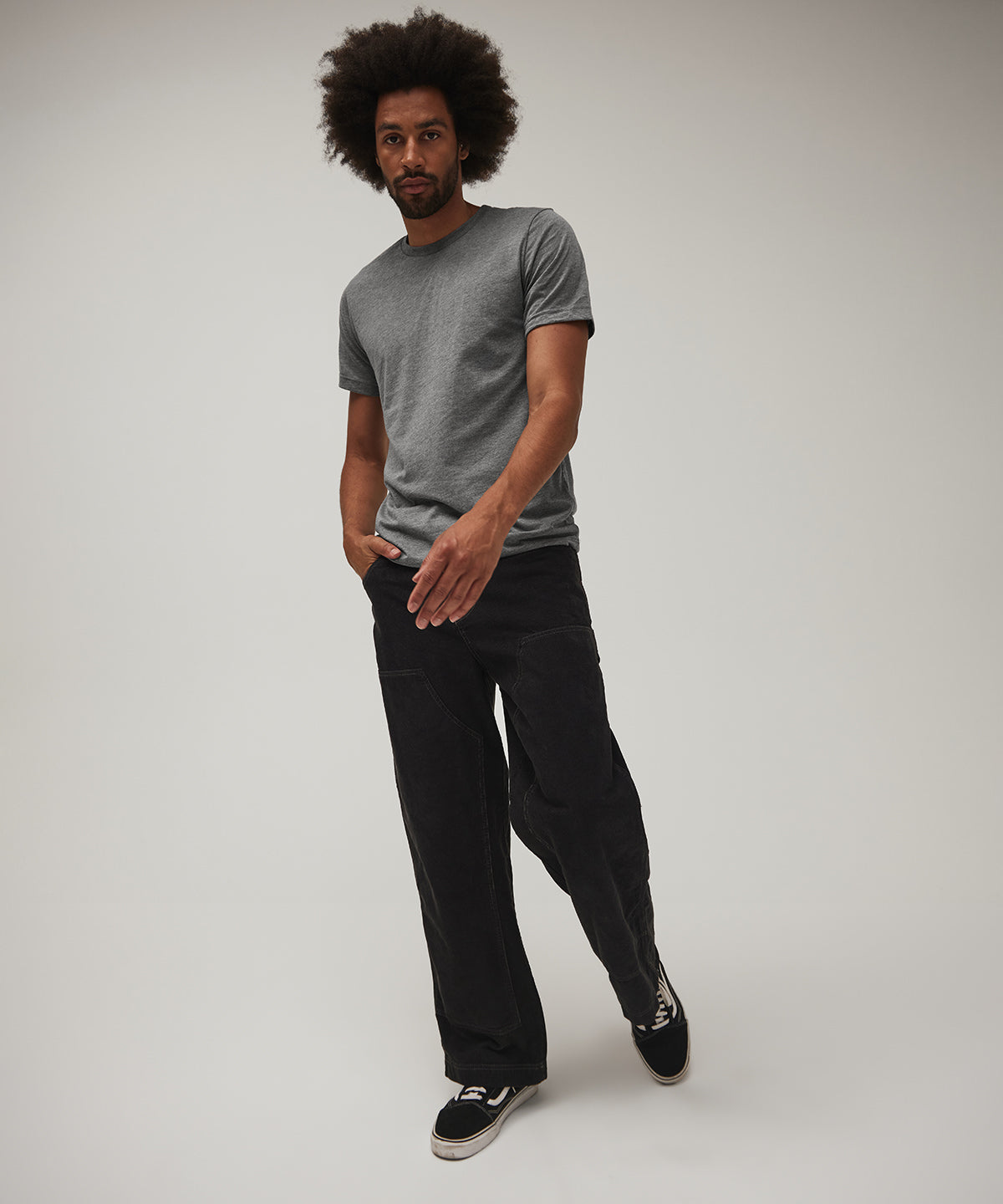 CV003- Unisex triblend crew neck t-shirt