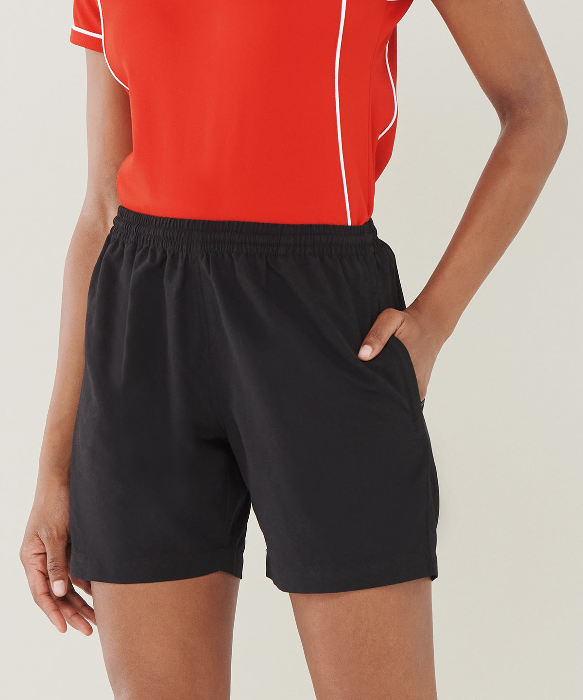 LV831 Women's microfibre shorts