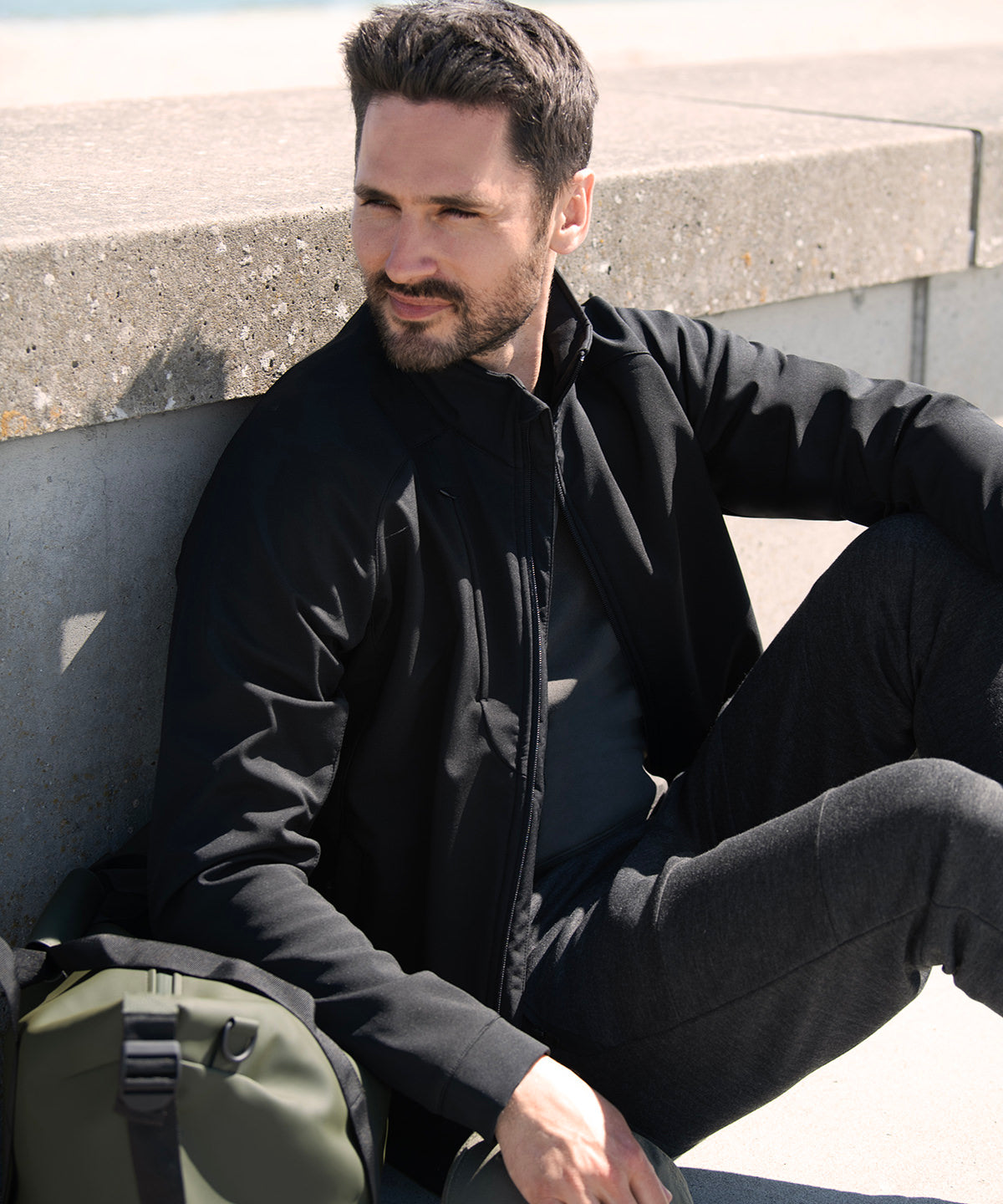 NP12M Livingston – 4-way stretch softshell