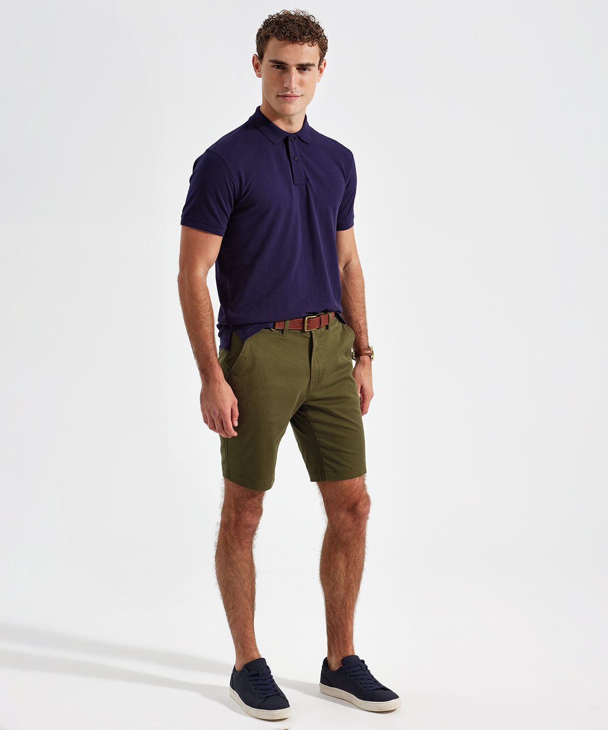 Men's lightweight chino shorts