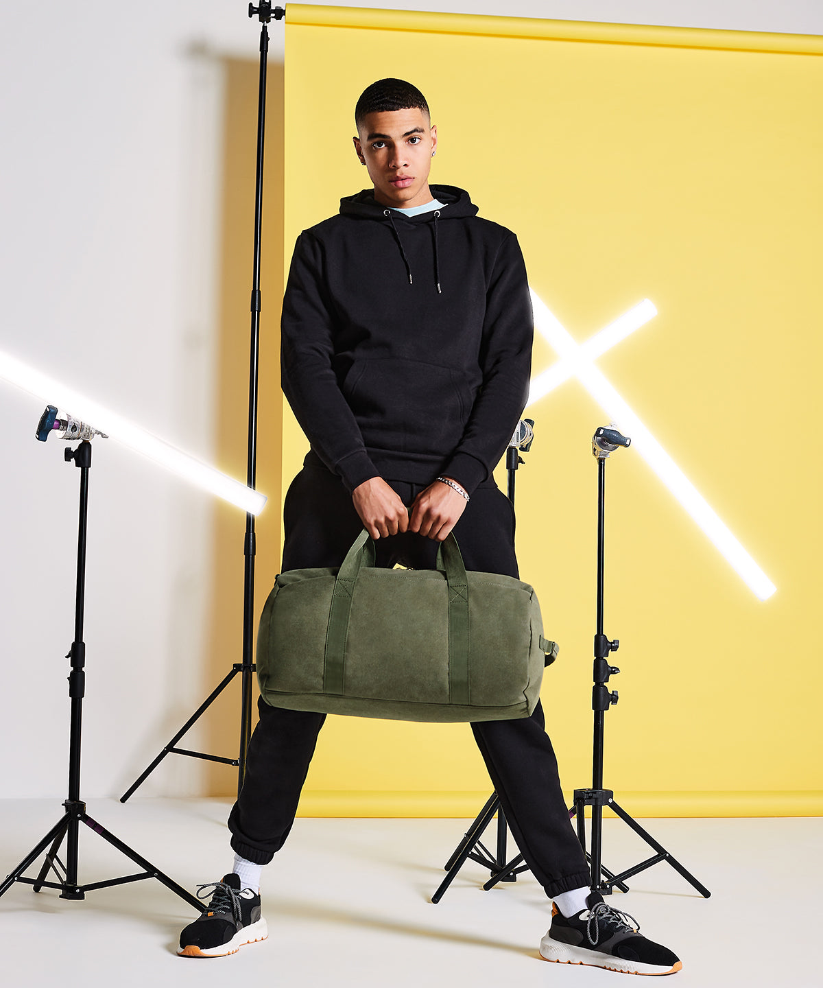 BG655 Vintage canvas barrel bag