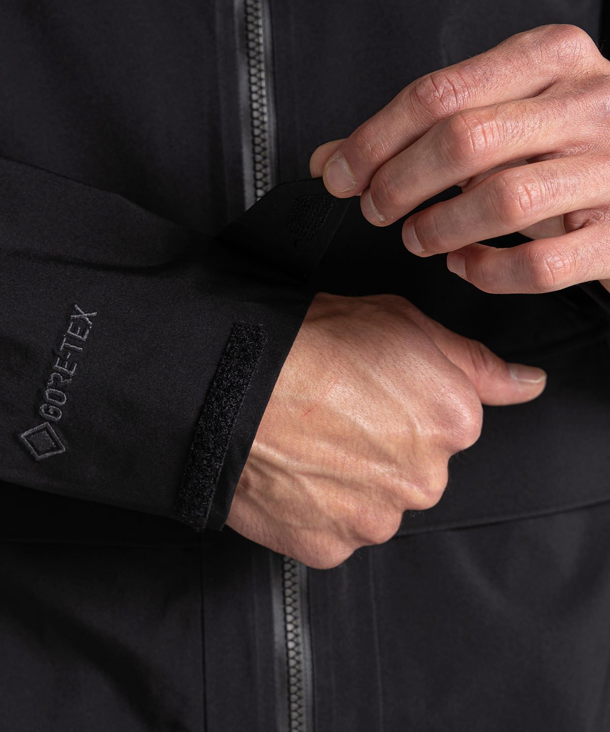 CR323 Expert GORE-TEX® jacket