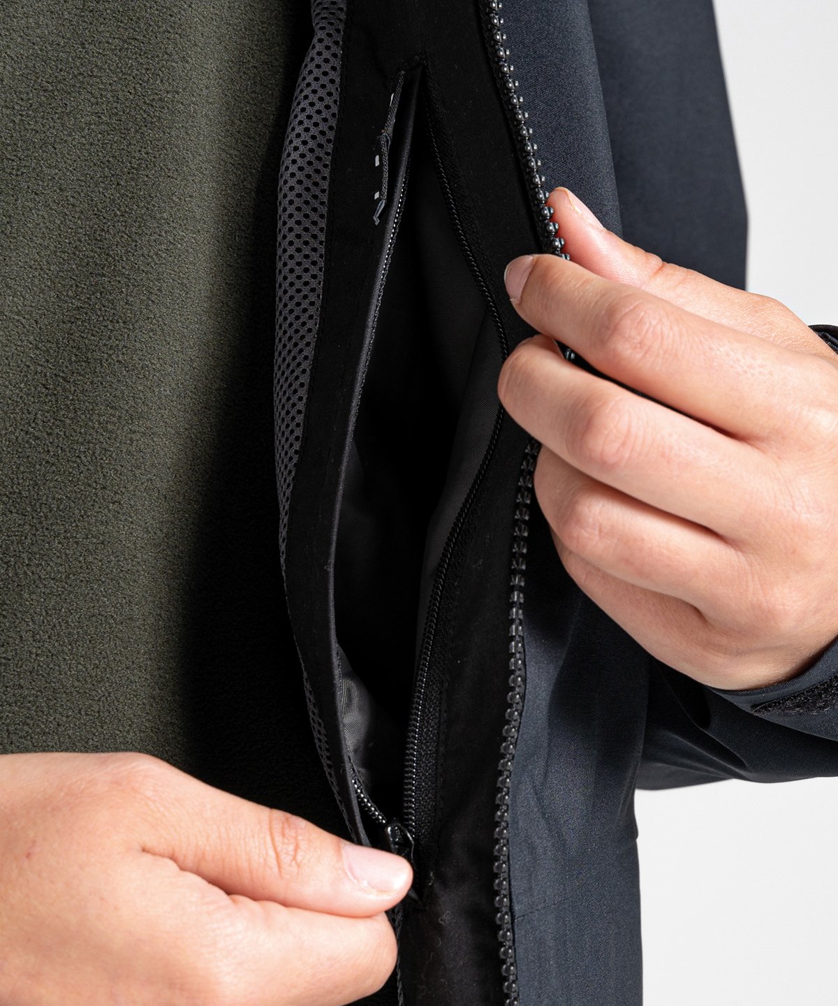 CR323 Expert GORE-TEX® jacket