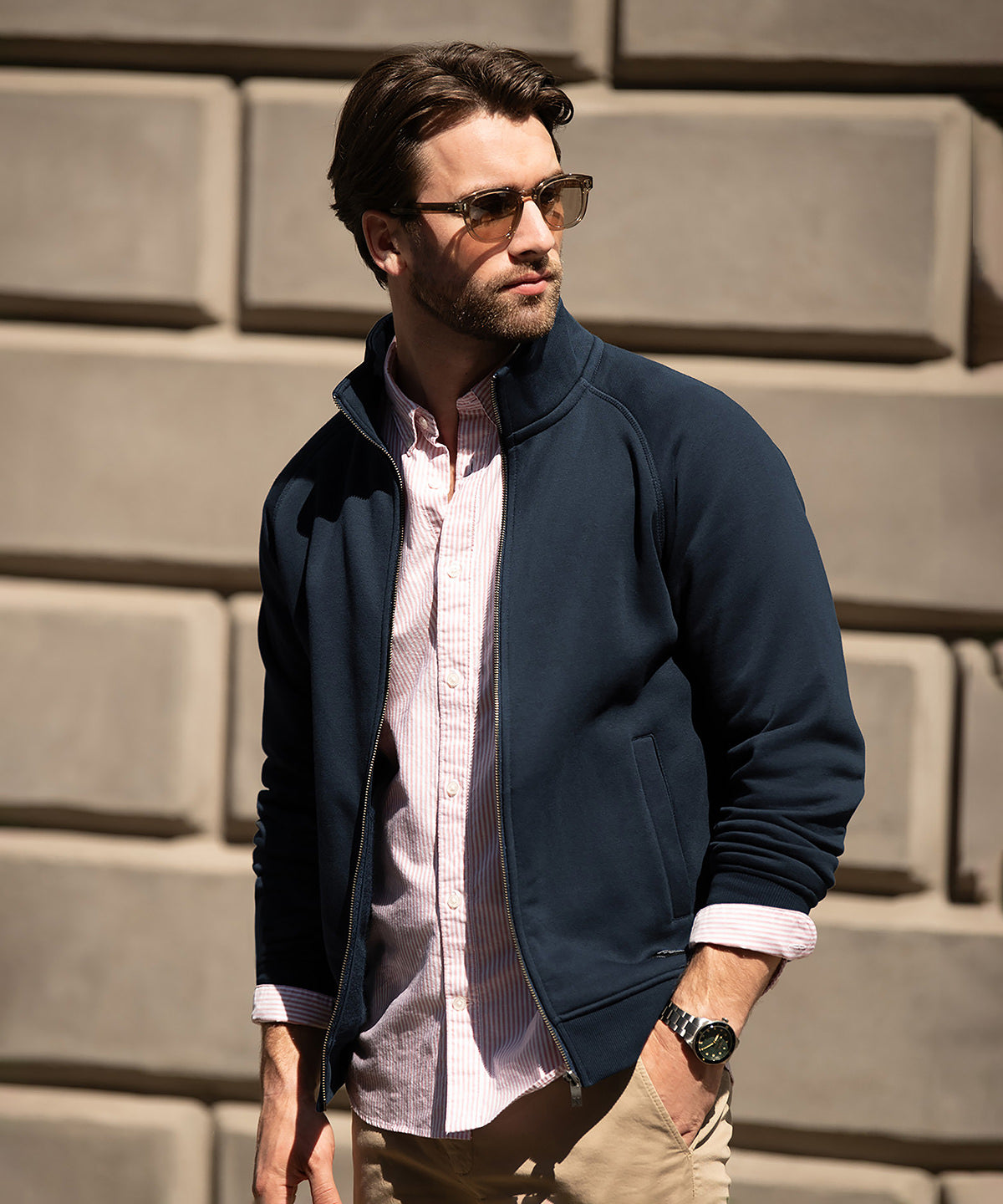 N110M Cambridge – fashionable trainer