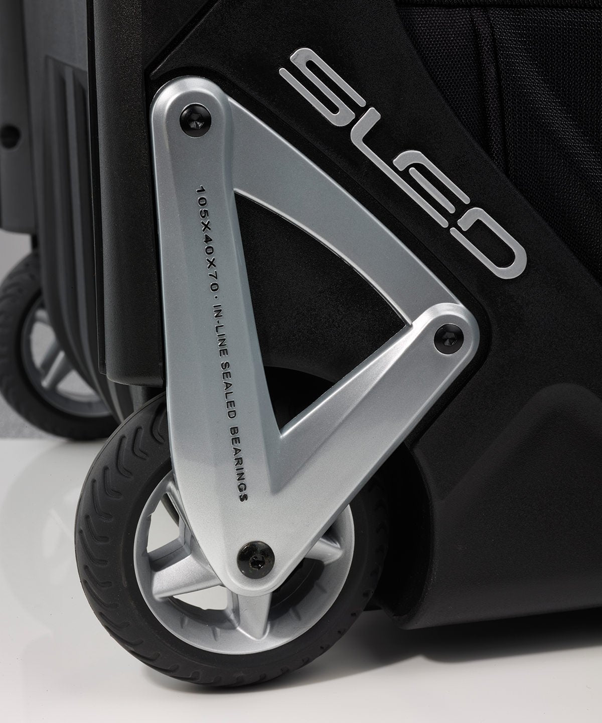 OG037 Rig 9800 gear and travel bag